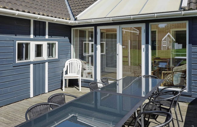 12 Person Holiday Home in Aakirkeby - Foto 13