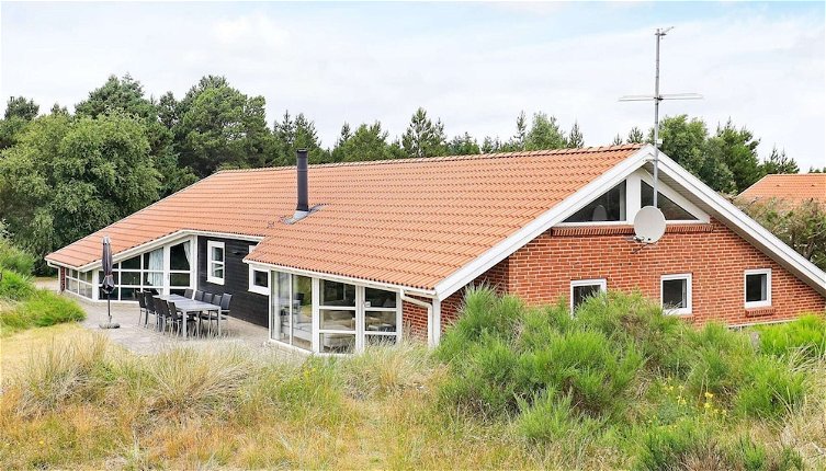 Photo 1 - 12 Person Holiday Home in Blavand