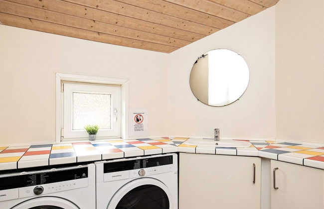 12 Person Holiday Home in Blavand - Foto 23