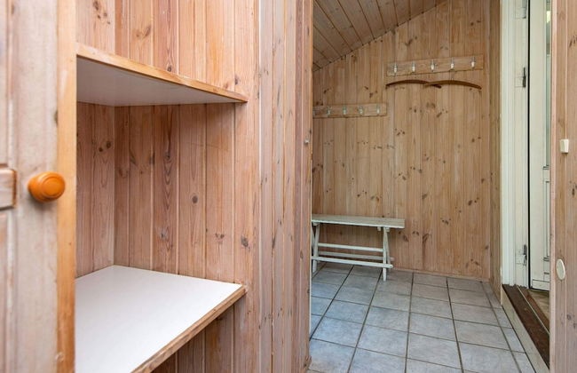 8 Person Holiday Home in Orsted - Foto 27