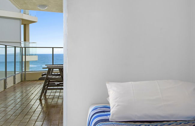 Foreshore Apartments - Photo 4