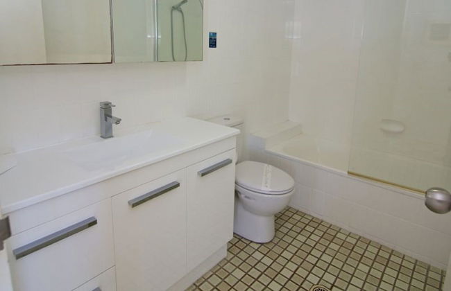 Foreshore Apartments - Photo 30