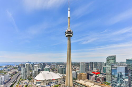 Photo 25 - Luxury Lakeview Skyscraper by CN Tower