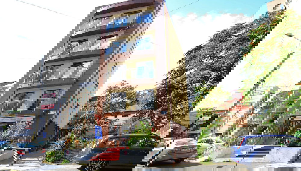 Primary image
