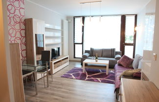 Foto 2 - Violet Triton Apartment