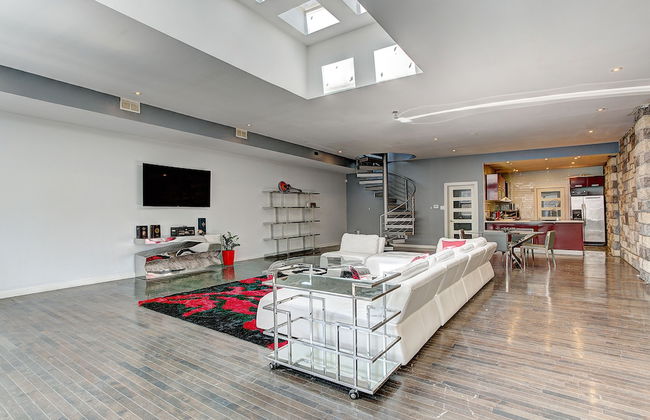 Destination Stays - LOFT HOUSE Quartier des Spectacles - Foto 3