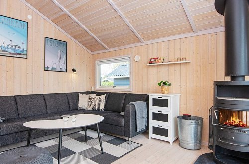 Photo 18 - 6 Person Holiday Home in Hemmet