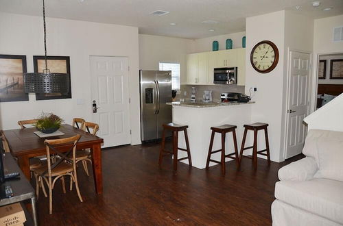 Photo 8 - Lucaya 4 Bedrooms 3 Baths Townhome With Resort Pool