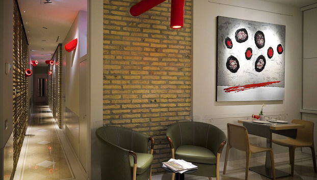 Coin salon dans le hall