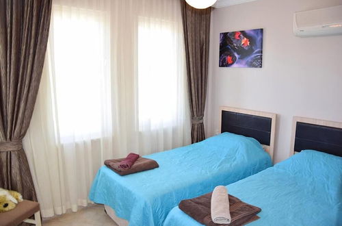 Photo 11 - Thera Apartments 22 by Turkish Lettings