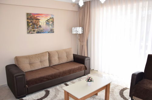 Photo 14 - Thera Apartments 22 by Turkish Lettings