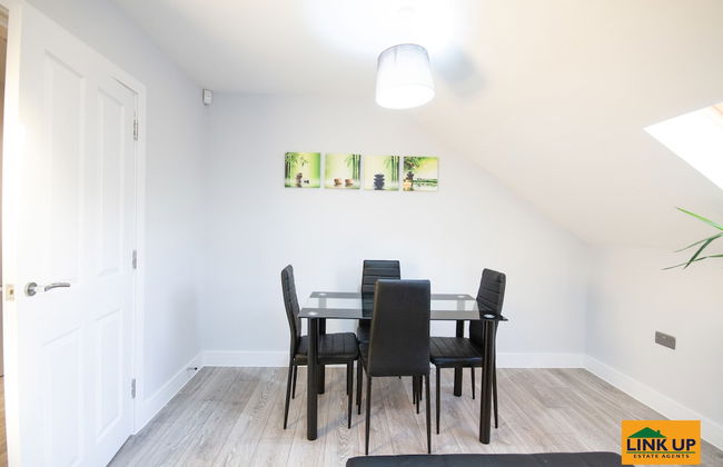 Holden Court - Foto 14