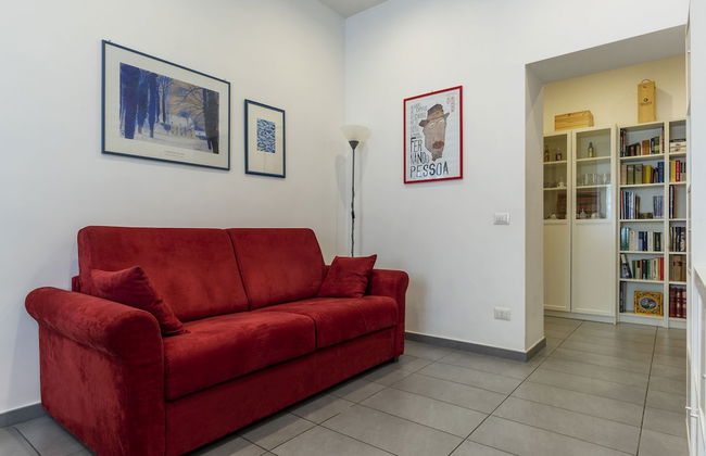 Porta Pia & Villa Torlonia Apartment with Balcony - Foto 18
