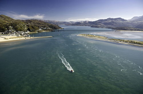 Photo 19 - Lovely Large Home 10 Minute Walk to Barmouth Beach