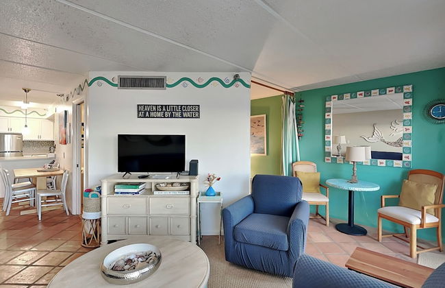 Jacksonville Beachdrifter by VTrips - Photo 31