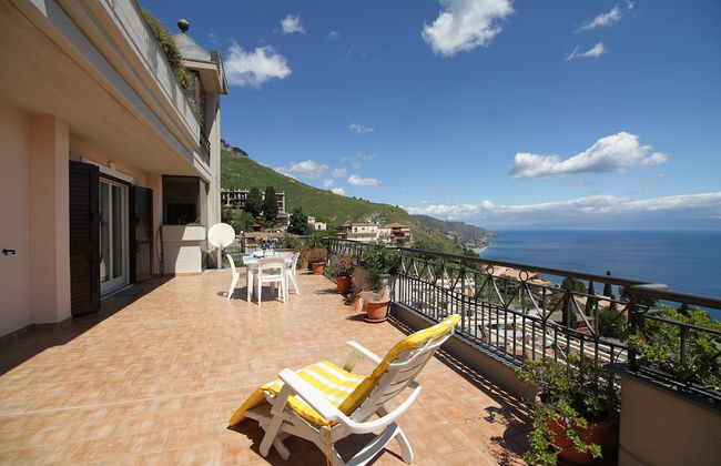 Fontana Vecchia Seaview Apartment - Foto 20