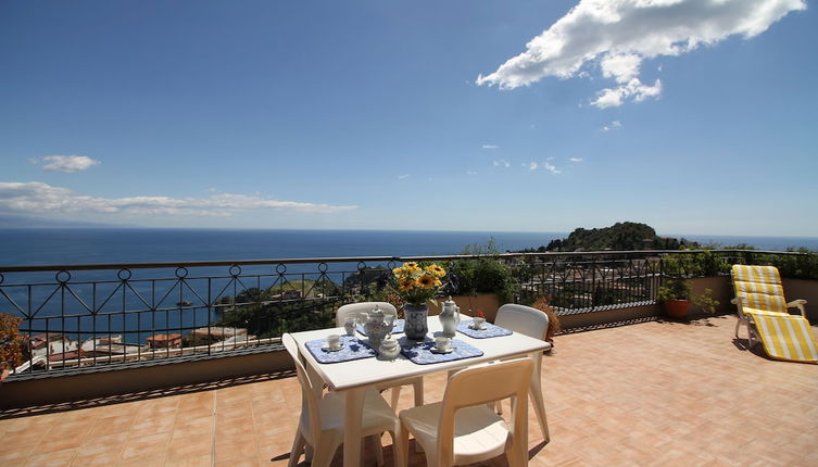 Photo 1 - Fontana Vecchia Seaview Apartment