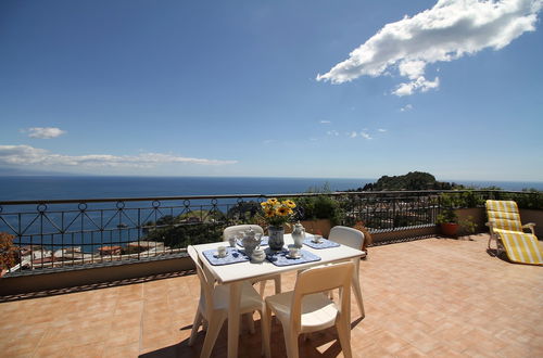 Photo 1 - Fontana Vecchia Seaview Apartment