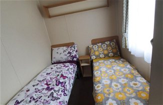 Foto 3 - 3 Bedroom Caravan, Sleeps 8, at Parkdean Newquay Holiday Park