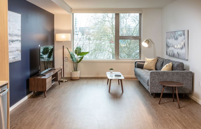 Domicile Suites at Venn on Main - Photo 8