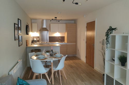 Photo 10 - Fantastic Centrally Located 1 bed Apartment