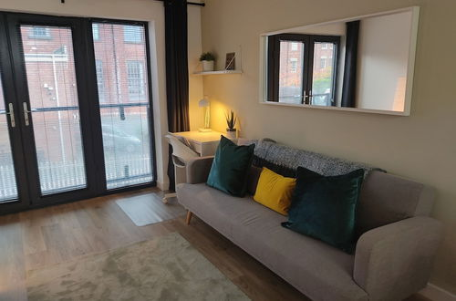 Photo 12 - Fantastic Centrally Located 1 bed Apartment