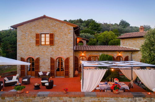 Foto 20 - Luxurious Villa in Cortona Tuscany with Hot Tub