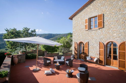 Photo 27 - Luxurious Villa in Cortona Tuscany with Hot Tub