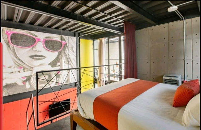Cozy Loft with Balcony - Photo 6