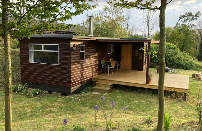 Cozy and Peaceful Cabin 15 Mins From Lyme Regis - Foto 1