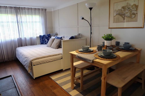 Foto 4 - Cozy and Peaceful Cabin 15 Mins From Lyme Regis