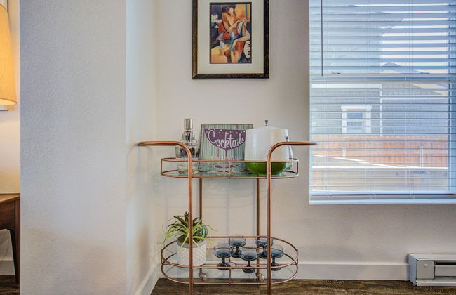 1brlovely Stylish Downtownclose To Everything - Foto 6