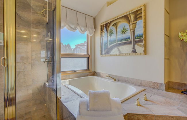 Skyway-extravagant & Luxury Views W/deck & Bar - Photo 47
