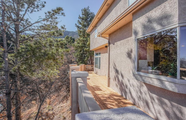 Skyway-extravagant & Luxury Views W/deck & Bar - Photo 39