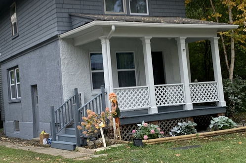 Photo 13 - 3 Bedroom House in Pontiac near Auburn Hill, Palace DTE Energy