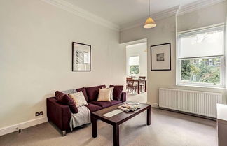 Photo 2 - Spacious 2 Double Bedroom Apartment Kensington