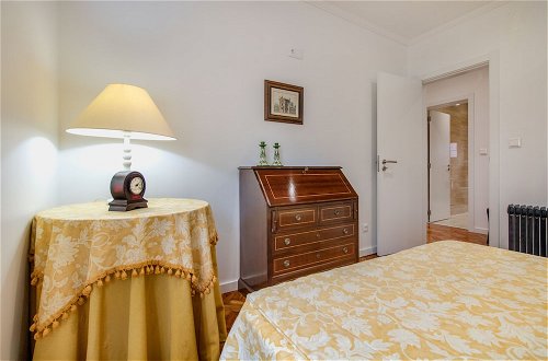 Photo 4 - Lisbon Stay at Roma Boulevard Apartment
