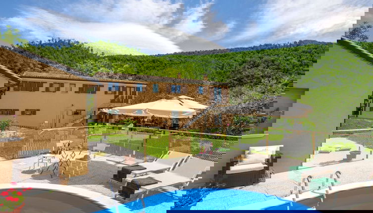 Foto 1 - Villa in Pergola With Pool and Beach Nearby