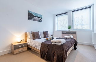 Photo 2 - Celador Apartments - Sussex House Serviced Apartments