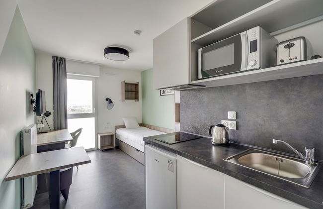 All Suites Appart Hôtel | Palaiseau - Massy TGV - Foto 22