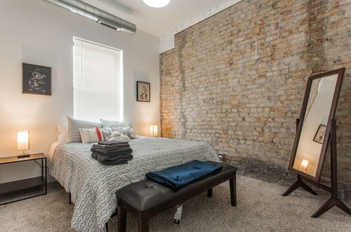 Photo 1 - Handsome Mccormick 3bd-2ba Loft