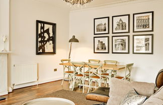 Photo 2 - Re-Imagined Flat in Georgian Architecture Townhouse