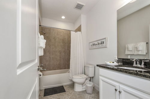 Photo 33 - Amazing New 5 Bedroom 4.5 Bathroom TownHome with Pvt Pool and Amenities Included