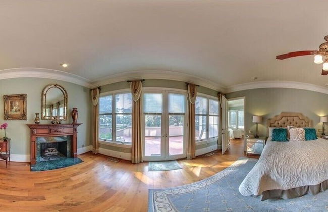 Lx33: Luxury Vacation Villa On Pebble Beach With Pool - Photo 2