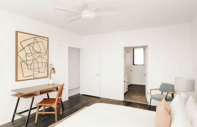 The Grove by AvantStay – Stylish Group Stay with Private Bathrooms - Foto 76