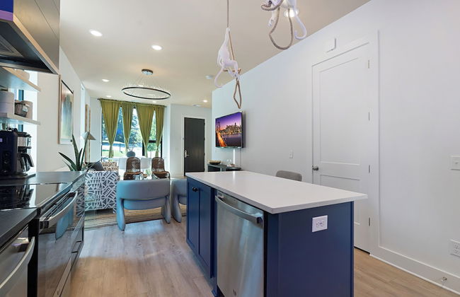 The Grove by AvantStay – Stylish Group Stay with Private Bathrooms - Foto 28