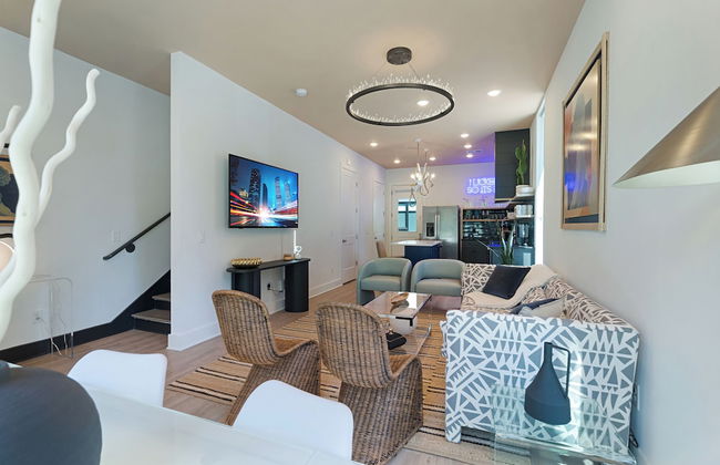The Grove by AvantStay – Stylish Group Stay with Private Bathrooms - Foto 35
