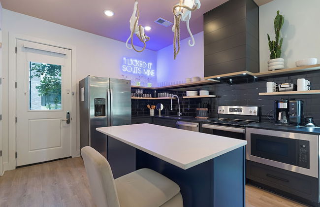 The Grove by AvantStay – Stylish Group Stay with Private Bathrooms - Foto 25