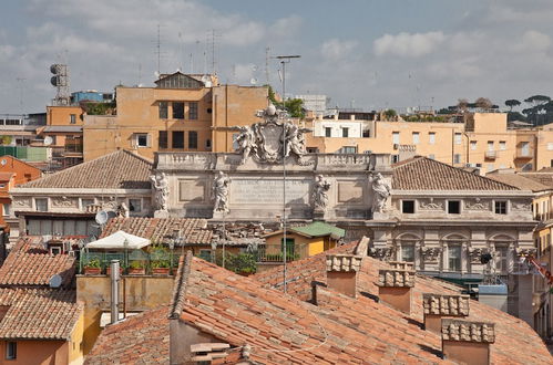 Photo 43 - Rental in Rome Trevi Luxury Penthouse