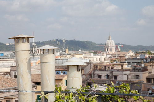 Photo 45 - Rental in Rome Trevi Luxury Penthouse